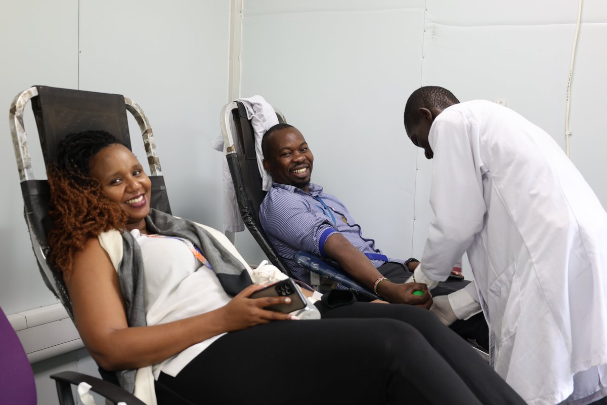 Roll up your sleeves!💪🏽 1 pint of your blood could save 4 lives! We partnered with @kenyan_by_blood and @KenyaBlood to organise a blood drive. 35 staff rolled up their sleeves and donated 15.75 litres of blood! Register here to donate: portal.health.go.ke #TufauluPamoja