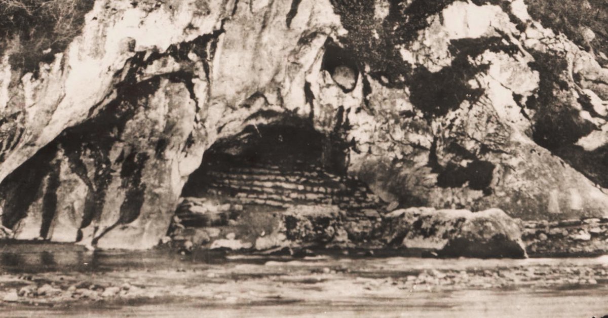 June, 1858
A barrier had been put up to prevent people from accessing the grotto.

Bernadette: 
“I don't agree with the Superintendant of the Police. But we mustn't be influenced by decisions made by men. Almighty God allows such things. We must be patient.”

#SaintBernadette