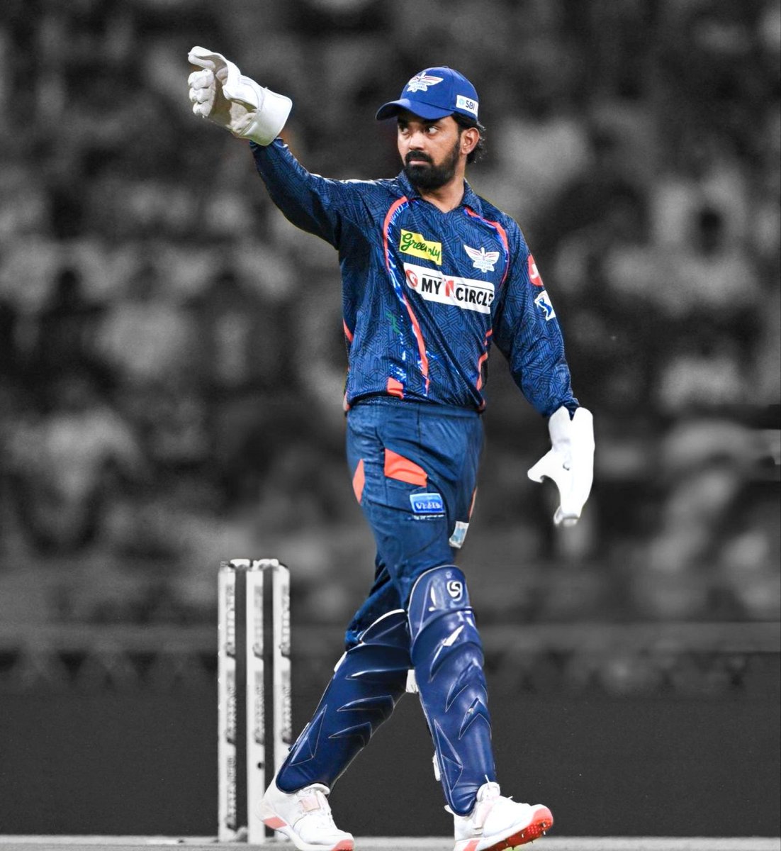 Best CAPTAIN of this year's IPL 🤩🙌 -accurate DRS calls -no.4 on Orange cap list -leading run scorer for LSG -guiding an inexperienced bowling lineup #KLRahul