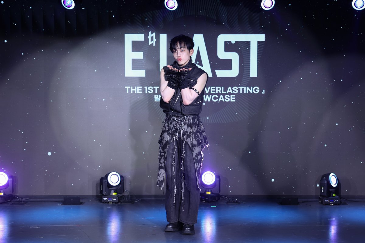 [240502] Here comes #WONJUN from @ELASTofficial! 💣🏹 #ELAST #엘라스트 #エラスト #원준 #EVERLASTING #ELAST_GASOLINE