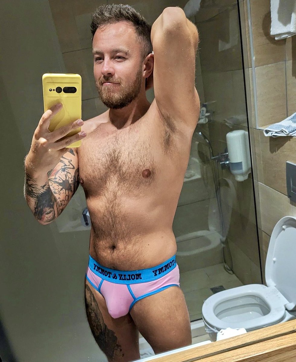 Molly & Tommy turquoise and pink cotton briefs. mollyandtommy.com