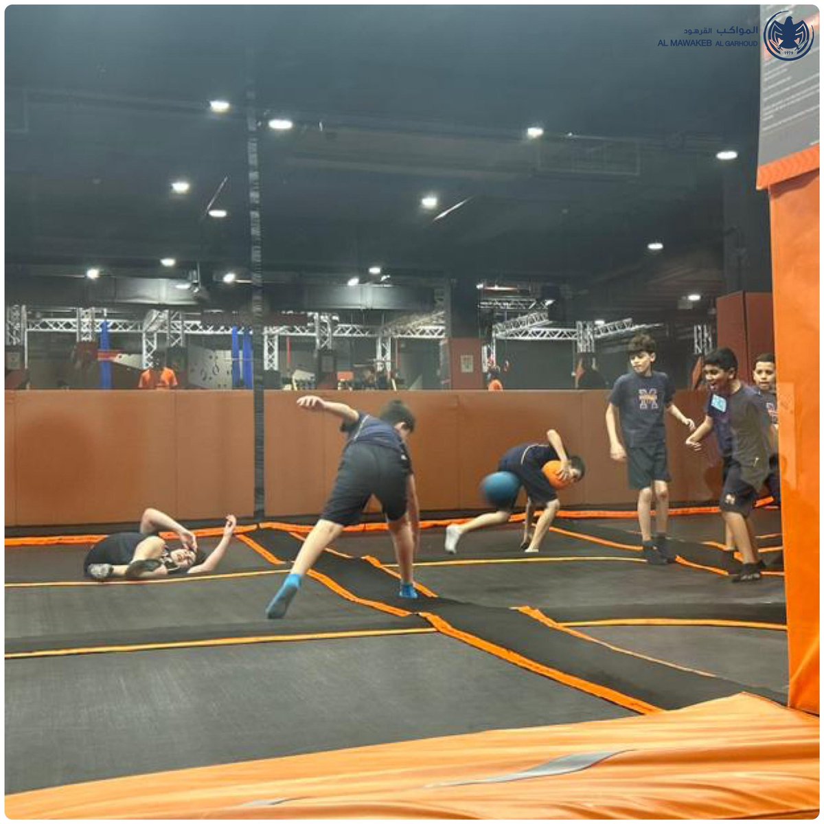 Our G6 sts engaged in competitive fitness, jumping relentlessly & scrambling up walls @skyzone. #schooltrip #WeAreAlmawakeb