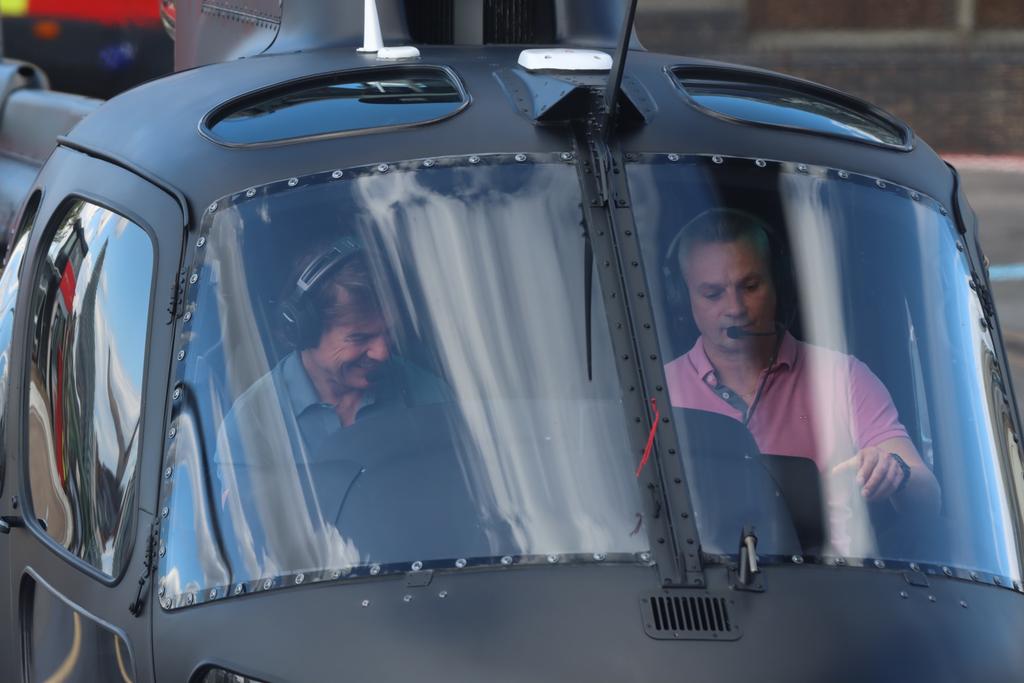 #TomCruise on a helipad in London. 30/04/2024
🥵