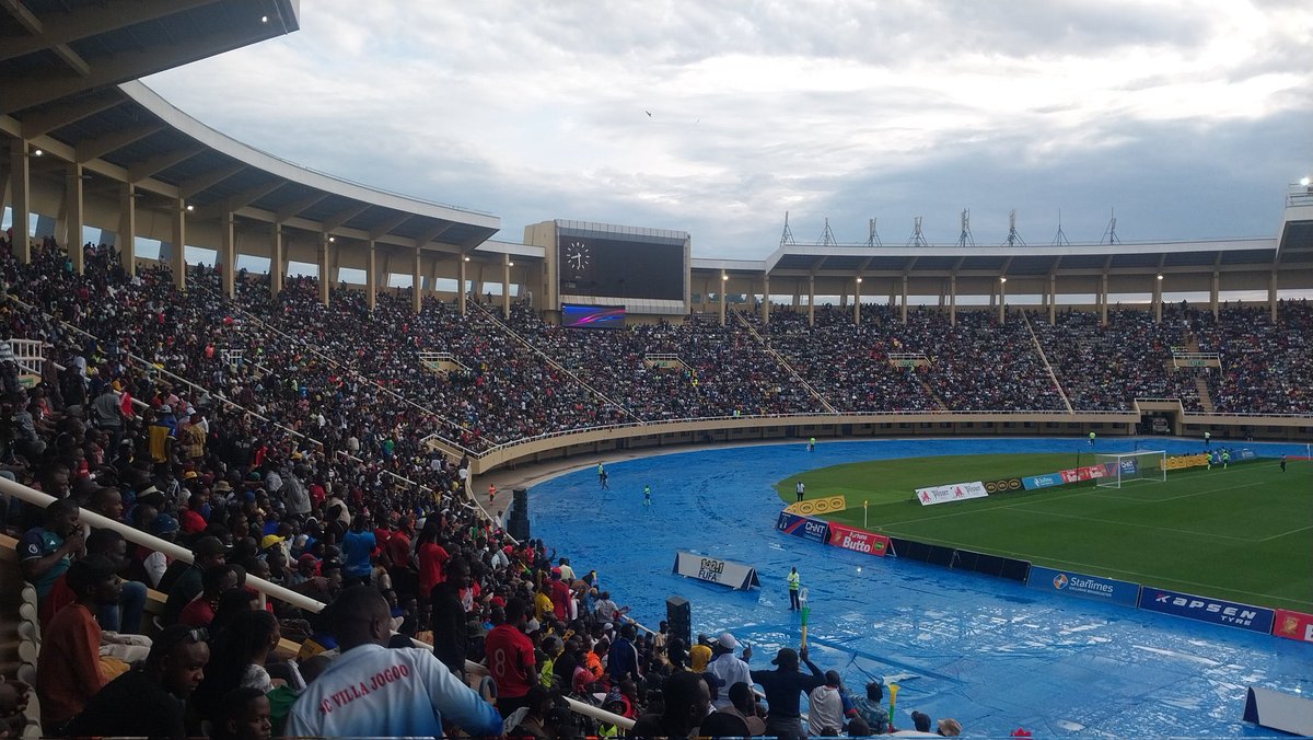 Yesterday Namboole Mandela National Stadium was full to capacity of Ugandans as Kireka was cut off due to traffic jam. Thanks to UPDF under President Museveni leadership for the work done at the stadium. Aluta continue