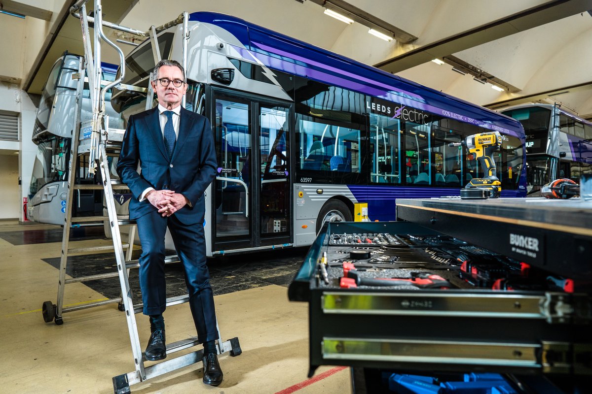 Wrightbus says it's recruiting 80 apprentices to add to the 50 it already employs