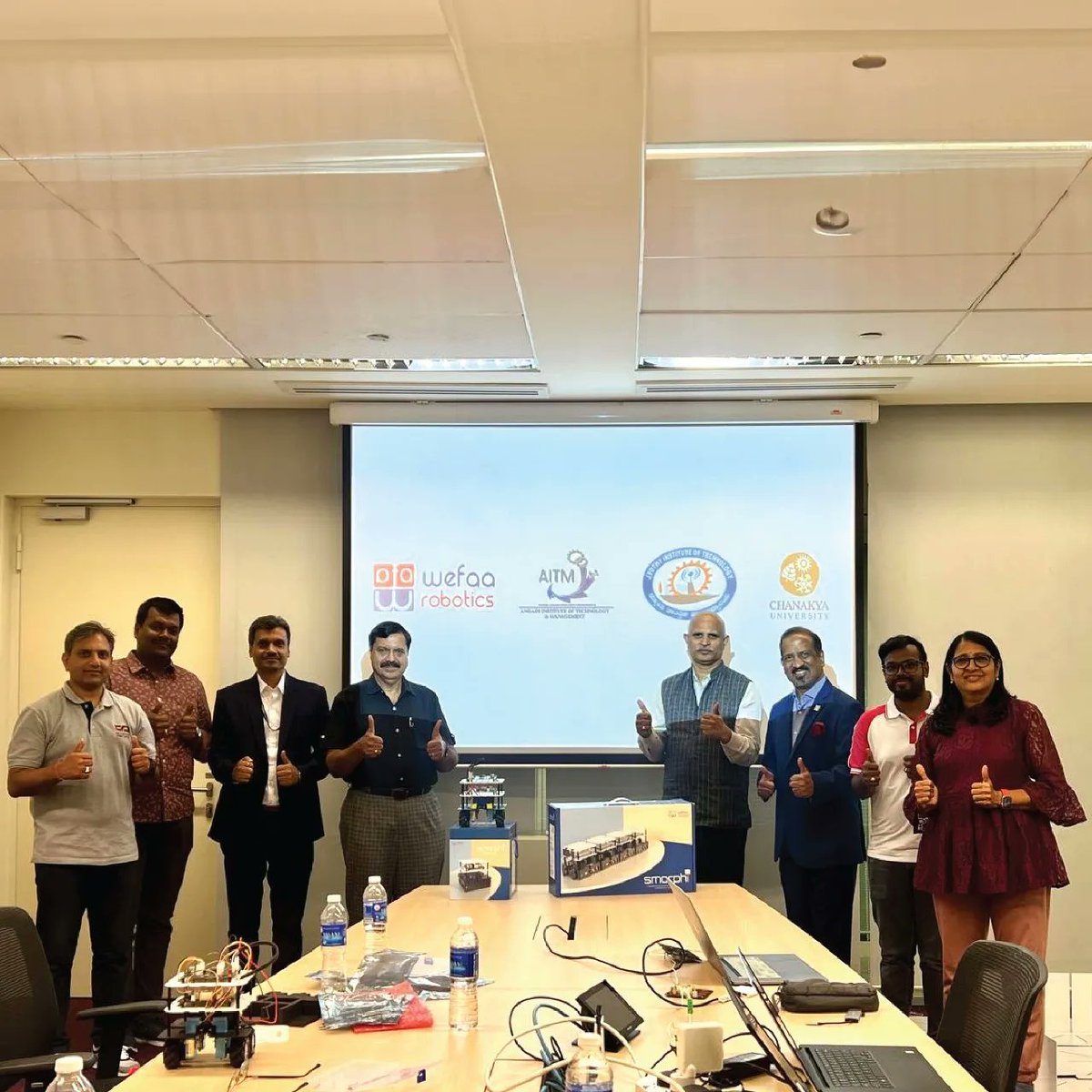 ChanakyaUni's tweet image. We met with the brilliant minds at Wefaa Robotics and Singapore University of Technology and Design. A productive discussion on collaborating for a Center for Robotics Excellence, joint research, and educational programs. 
#RoboticsInnovation #Academic #SingaporeUniversity