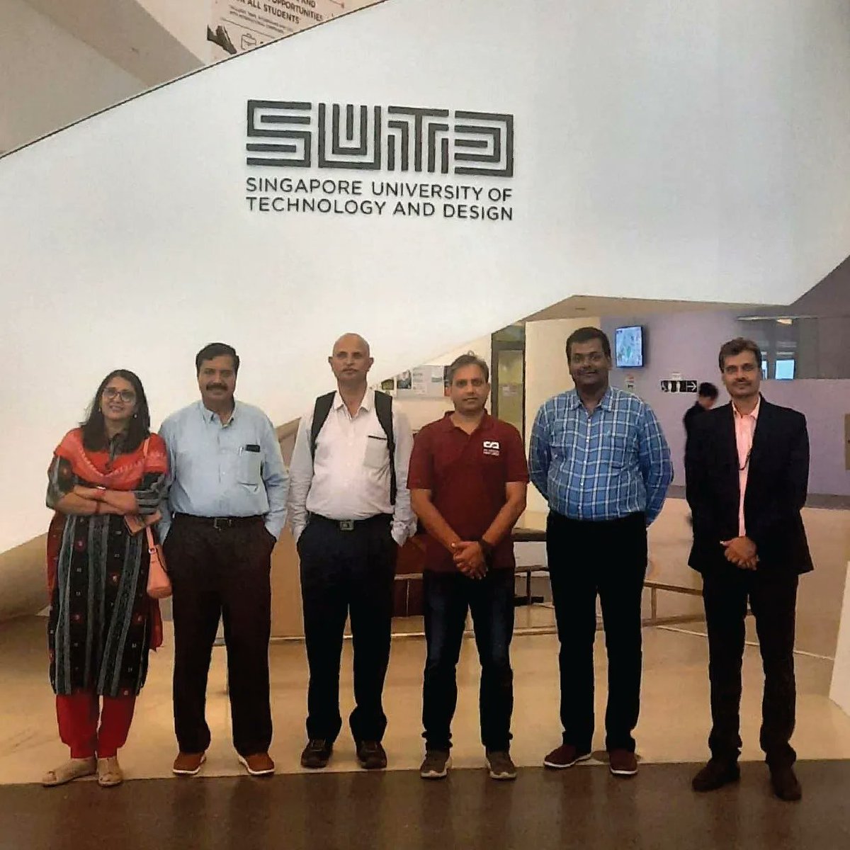 ChanakyaUni's tweet image. We met with the brilliant minds at Wefaa Robotics and Singapore University of Technology and Design. A productive discussion on collaborating for a Center for Robotics Excellence, joint research, and educational programs. 
#RoboticsInnovation #Academic #SingaporeUniversity