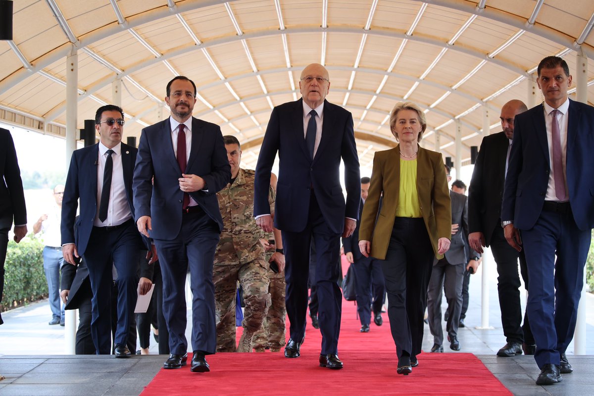 The bonds between Lebanon and Europe are deep and strong. President @Christodulides and I are here to say that the EU strongly supports Lebanon and its people. And we want to reinforce our longstanding cooperation.