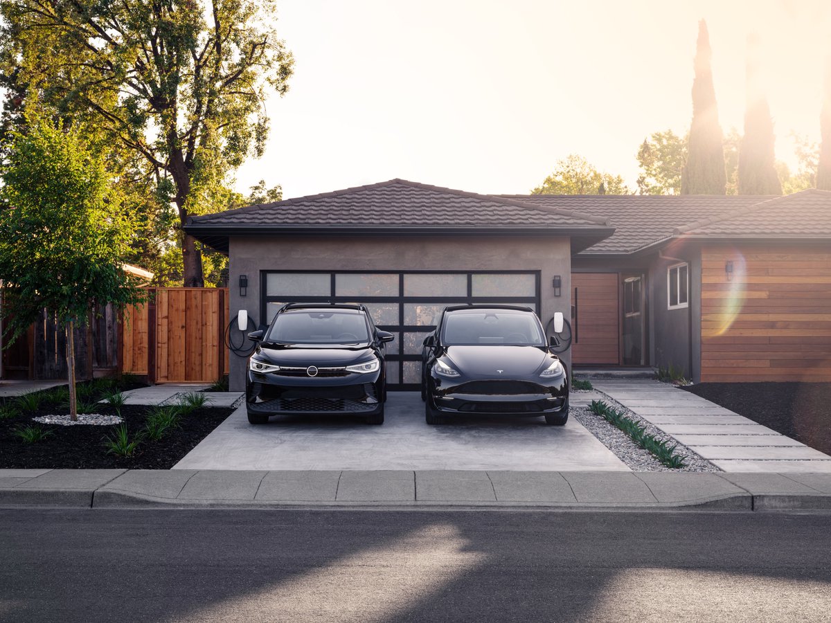 Tesla is launching a new feature for its Wall Connector in Denmark today – Dynamic Power Management.

With Dynamic Power Management, Wall Connector power can be automatically adjusted based on existing home loads, allowing any electric vehicle to charge faster when home…