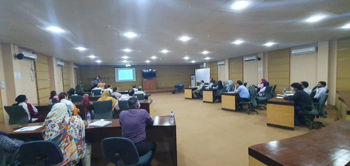 Pre-Conference Workshop on Anger and Conflict Management by Dr. Ali at full swing for the esteemed heads and faculty members of LUMHS, Jamshoro. @farooqnaeem7 @BABCP @PACT_News @CACBT @EACBT #mentalhealth #14thPACTConference #CBT #Pakistan #conference #Pact #pactpakistan