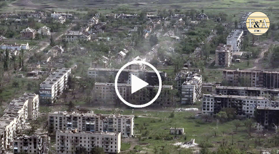 Le truppe di Mosca da mesi bombardano con droni, missili e l’artiglieria Chasiv Yar, città strategica nell’Ucraina orientale ormai ridotta ad un cumulo di macerie carbonizzate come fu per Bahkmut

fattieavvenimenti.it/ucraina-leserc…