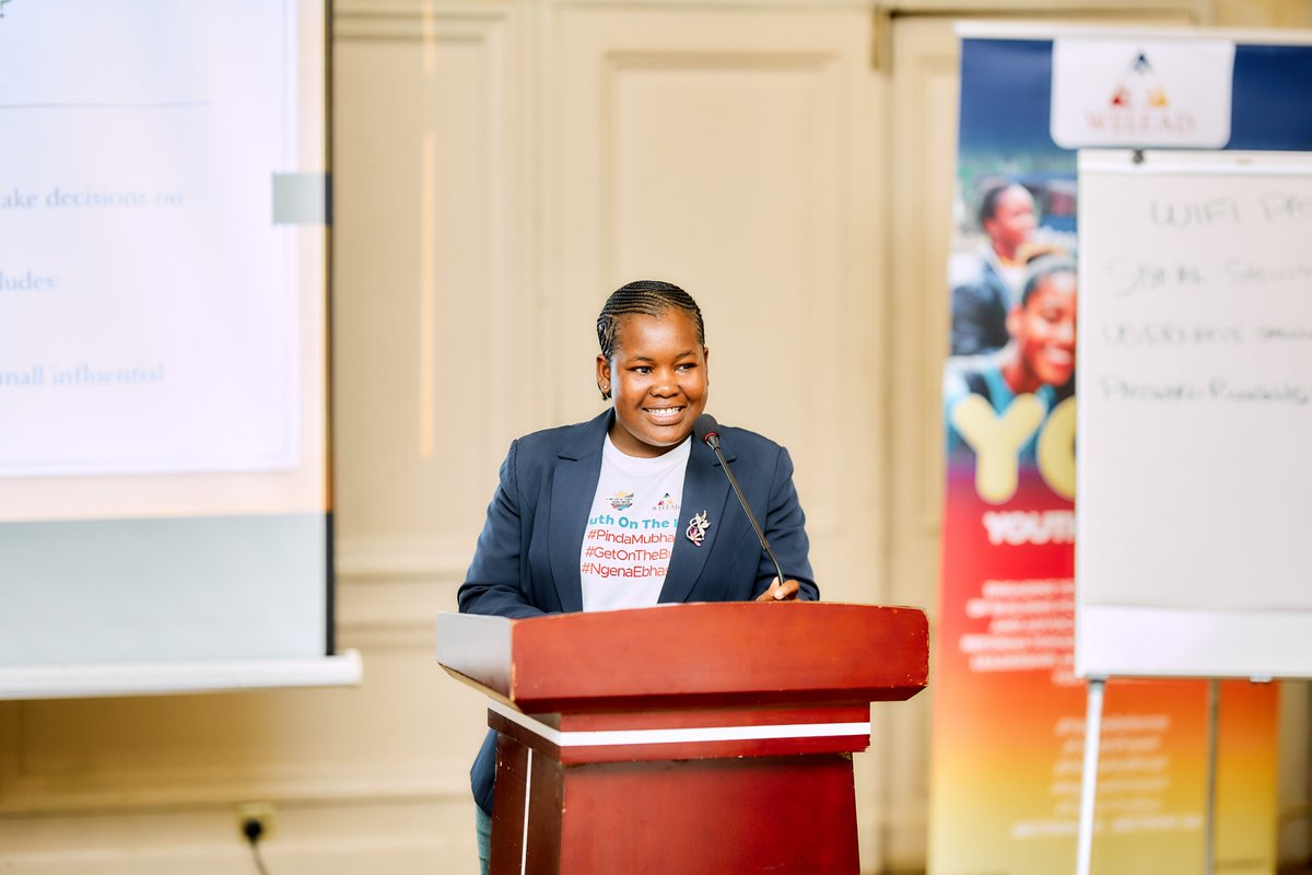 @AnnahSande spoke on 'Youth Participation and Leadership in Governance Processes' during our Harare #YouthPower #YouthReforms workshop. She encouraged youth to develop a strong sense of agency and exploit all their rights as inscribed in the constitution in sections 20 and 56.