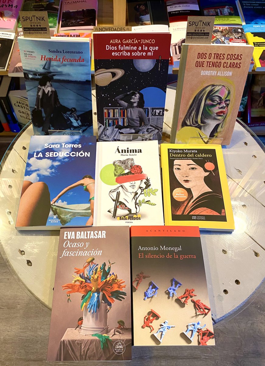 Estos son los libros que más nos han gustado en abril. ¡Recomendaciones absolutas! 🔥🔥 @sandralorenzano @paginasdeespuma @aauuurrraa @sextopisoed @Erratanaturae @ReservoirBooks @balaperdidaed @EditoresHermida @randomhouse_es @Acantilado1999
