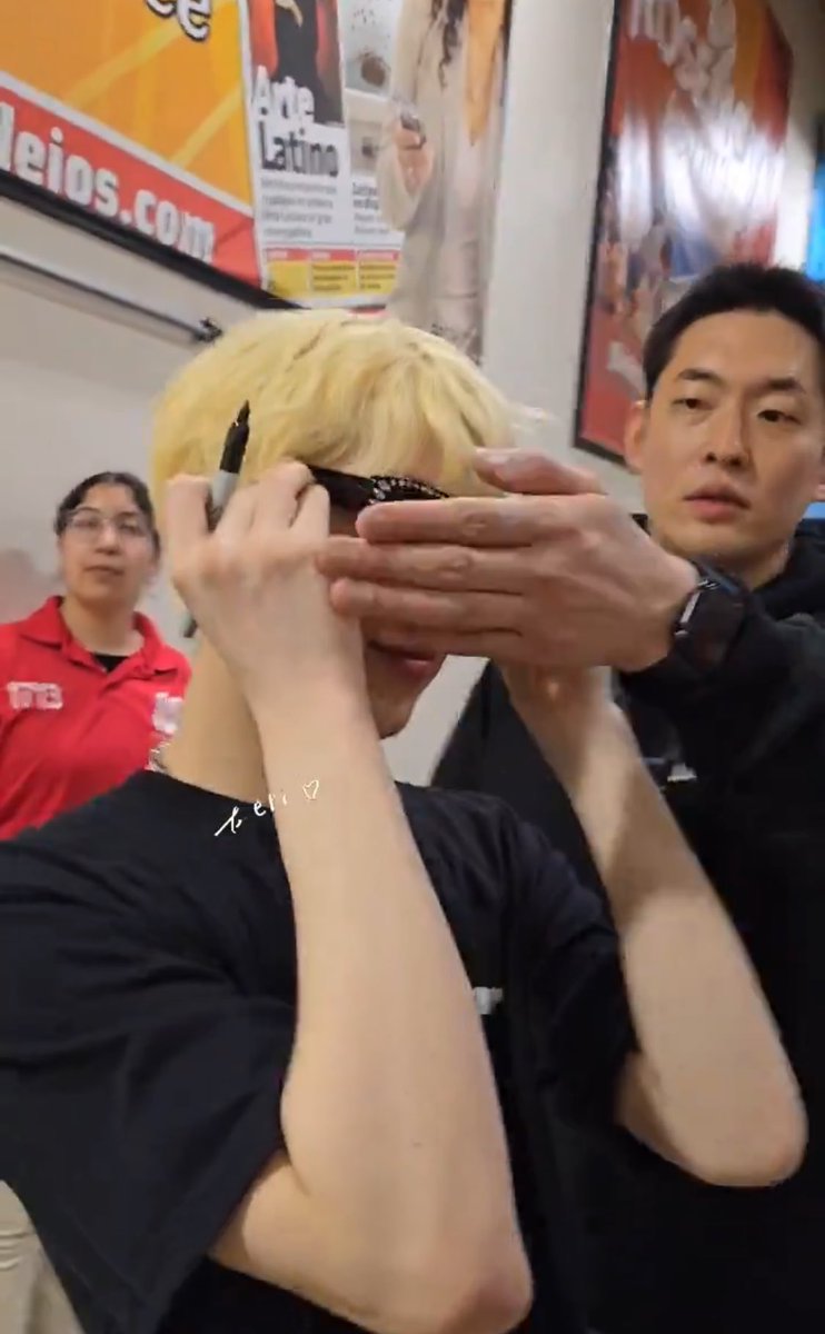 🔅o͓̽o͓̽ (@k0624sunoo) on Twitter photo He literally blocking it so fans cant take picture, it has something to do with the brand for sure
You wont give him any brand deals and now u doing this?? <a href="/BELIFTLAB/">BELIFT LAB</a> He literally blocking it so fans cant take picture, it has something to do with the brand for sure
You wont give him any brand deals and now u doing this?? <a href="/BELIFTLAB/">BELIFT LAB</a>