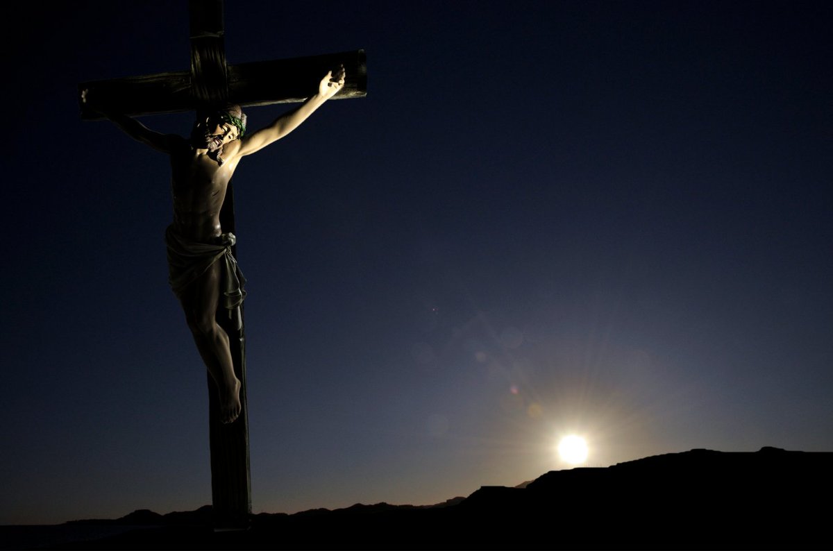 'Even on the cross He did not hide Himself from sight; rather, He made all creation witness to the presence of its Maker.' - #SaintAthanasiusofAlexandria #SaintoftheDay

📷 Crucifixion of Jesus / © wwing / #GettyImages. #Catholic_Priest #CatholicPriestMedia #Eastertide