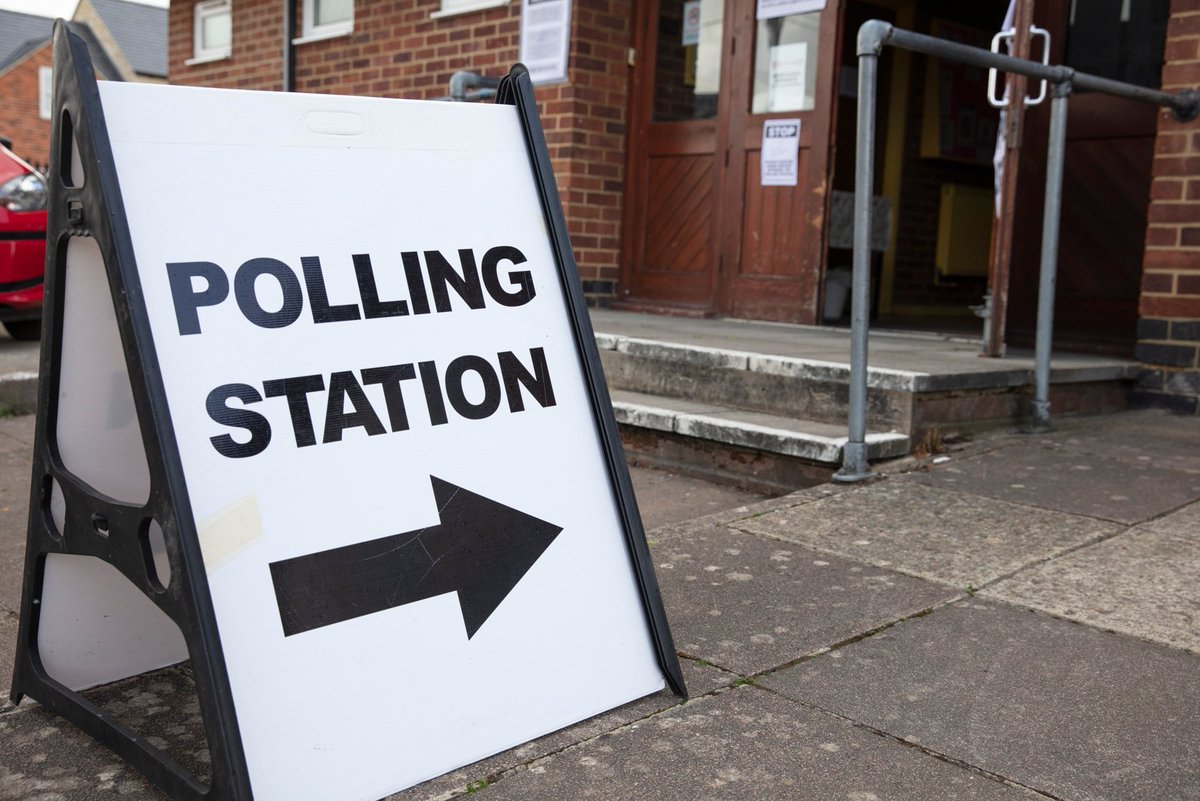 🆕 New offences of influencing voters at polling booths This inserts section 62C into the Representation of the People Act 1983, which makes it a summary offence to intend to influence a person from voting in a particular way or refraining from voting. pnld.co.uk/article/?id=ca…