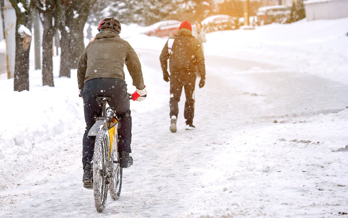 Pyöräiletkö talvella? 🚴‍♀️ Osallistu talvipyöräilytottumuksia selvittävään kyselyyn. Kysely toteutetaan osana Tampereen yliopiston FinnCycle-tutkimushanketta ja sen tuloksia hyödynnetään myös Vaasassa talvikunnossapidon kehittämisessä. lrlymy8ih2u.typeform.com/to/fEEahVho #vaasa