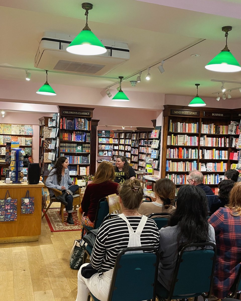 An absolutely brilliant evening with @emmelclein & @alicemjslater discussing Emmeline’s new book Dead Weight - don't miss the chance to hear Emmeline in conversation tonight at @WaterstonesTCR 🌵