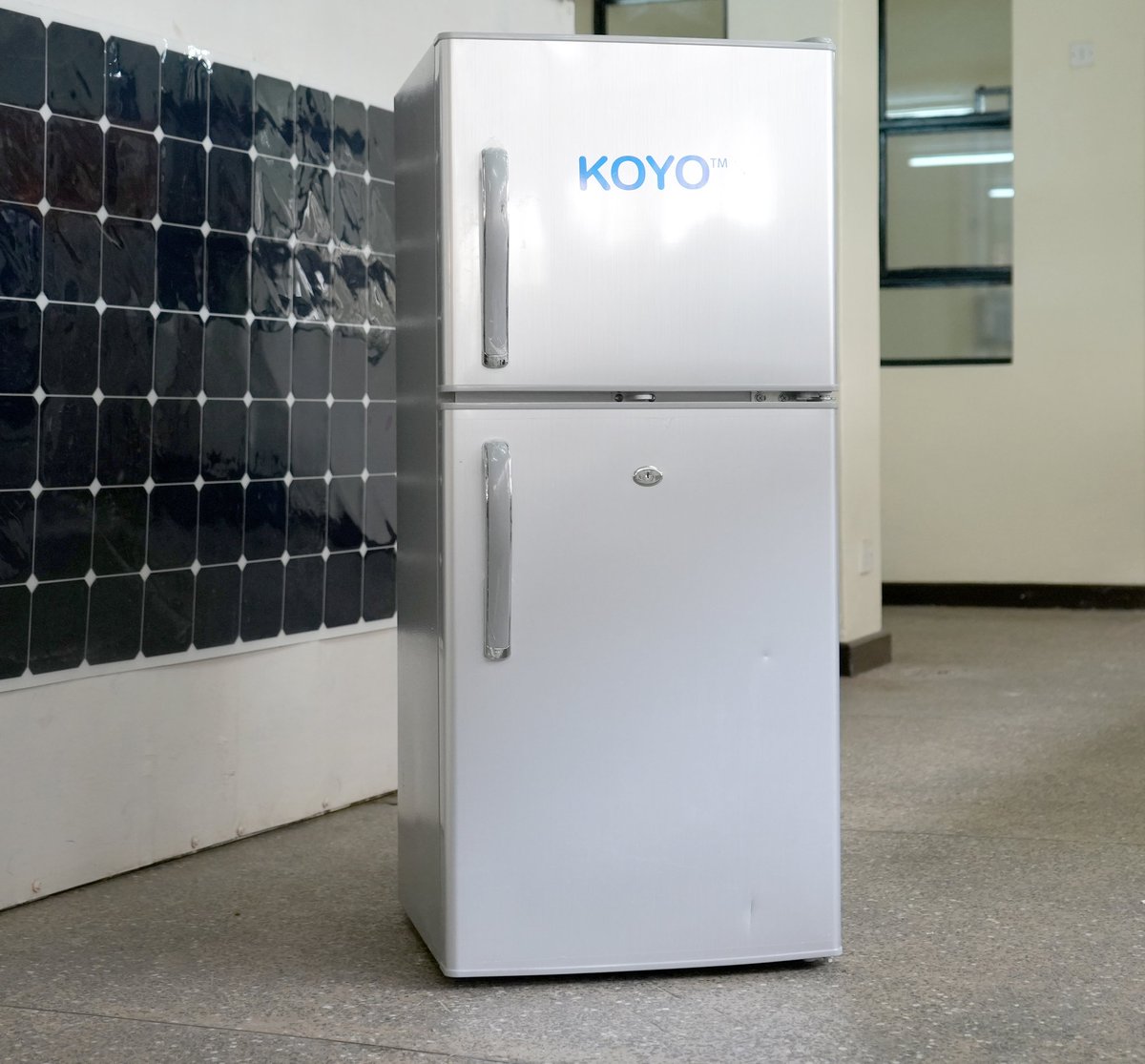 Elevating lives and livelihoods with KOYO Solar Fridges for farms and households 🌍 ☀. 

These remarkable fridges that run on either solar or electricity are best suited to keep produce fresh at low costs.
 #solarfridges #sustainability #solarenergysolutions #solarpower