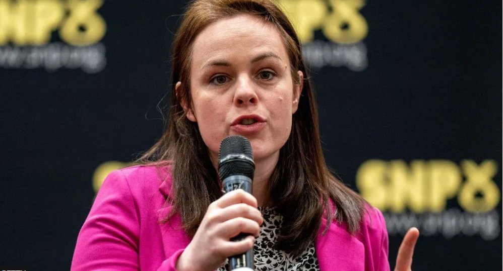 Former Scottish finance secretary Kate Forbes has announced she is not running for the SNP leadership. Follow live➡️ bbc.in/3wgkVYW