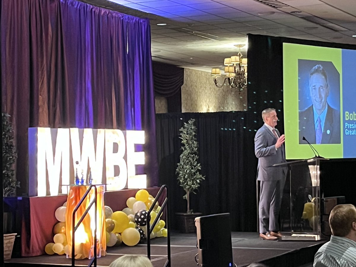 Monroe @CountyExecBello and Greater Rochester Chamber's @BobDuffyROC underscoring the vital role of MWBE businesses in our community's economic growth. Thank you to @InseroCPAs and all our partners and sponsors who made this morning possible! #ROCMWBE50 #GreaterROC