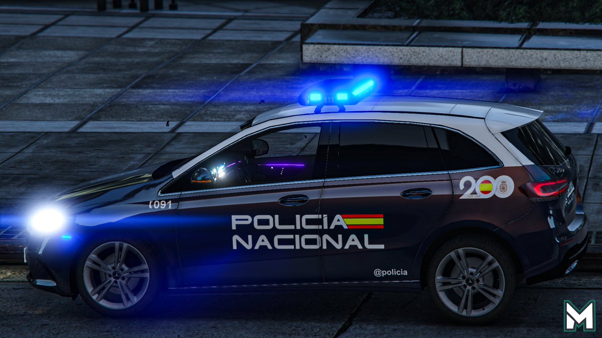 🚓 Nuevo Mercedes Clase B de la <a href="/policia/">Policía Nacional</a> en #GTAV. Gracias a <a href="/GaliciaSpotter/">112GaliciaSpotter</a> por hacer la rotulación