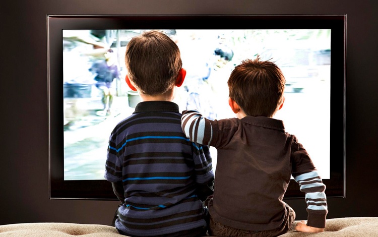 Durante el año 2023, el panorama televisivo en #México ha revelado interesantes patrones de consumo entre la audiencia infantil, según un reciente informe publicado por el Instituto Federal de Telecomunicaciones (IFT). 📈📺 ¿Quieres conocer más? 👉 ow.ly/zISi50RuHQ7