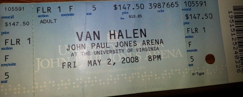This Day in VH 5/2/2008: @VanHalen plays John Paul Jones Arena in Charlottesville, Virginia.