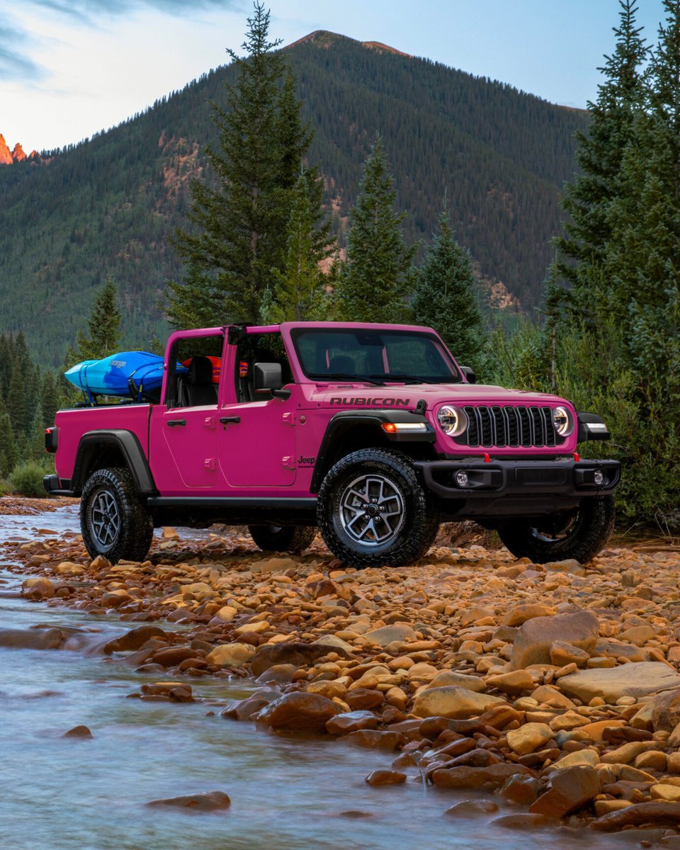 StellantisNA's tweet image. You asked, @Jeep® brand answered! Tuscadero is now available for the first time ever on the new 2024 Jeep Gladiator, the world’s most off-road capable midsize truck and the only pickup to offer true open-air freedom. Get all the details: bit.ly/4b4BpCv

#Jeep #OIIIIIIIO