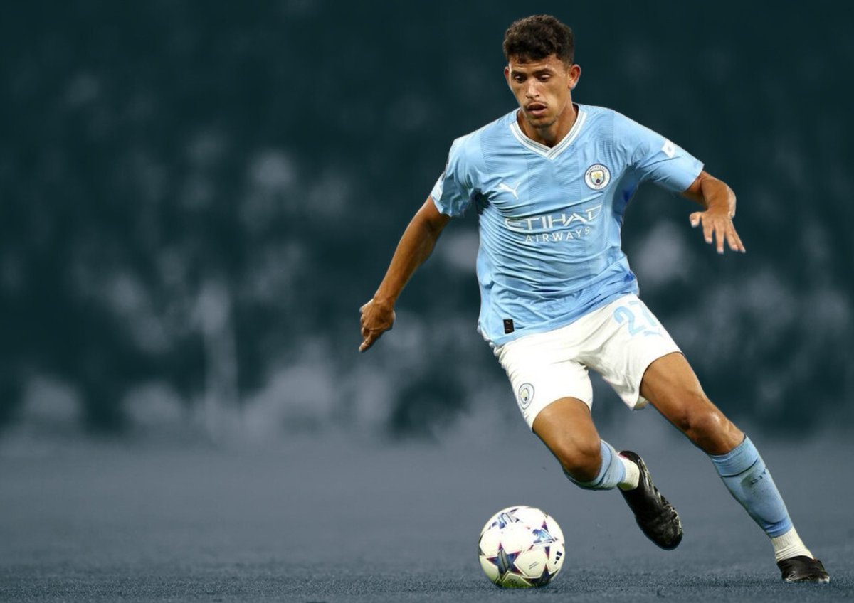 “Matheus Nunes is one of the best players in the world today.” - Pep Guardiola

A player that stood out to Pep Guardiola when Manchester City took on Sporting CP in the Champions League 21/22. 

Are those skeptical right or will Matheus Nunes come good for Man City? 🧵