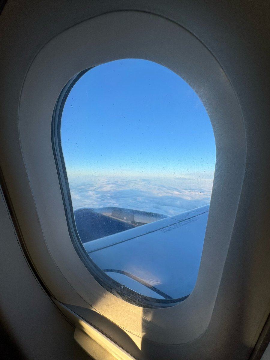 On my way to Alicante onboard British Airways Airbus A320 G-GATK. Sitting in emergency exit row 13F. 
#Airbus #AirbusA320 #A320 #BritishAirways #aircraft #airplane #plane #planegeek #aviation #aviationdaily #aviationgeek #aviationphotography