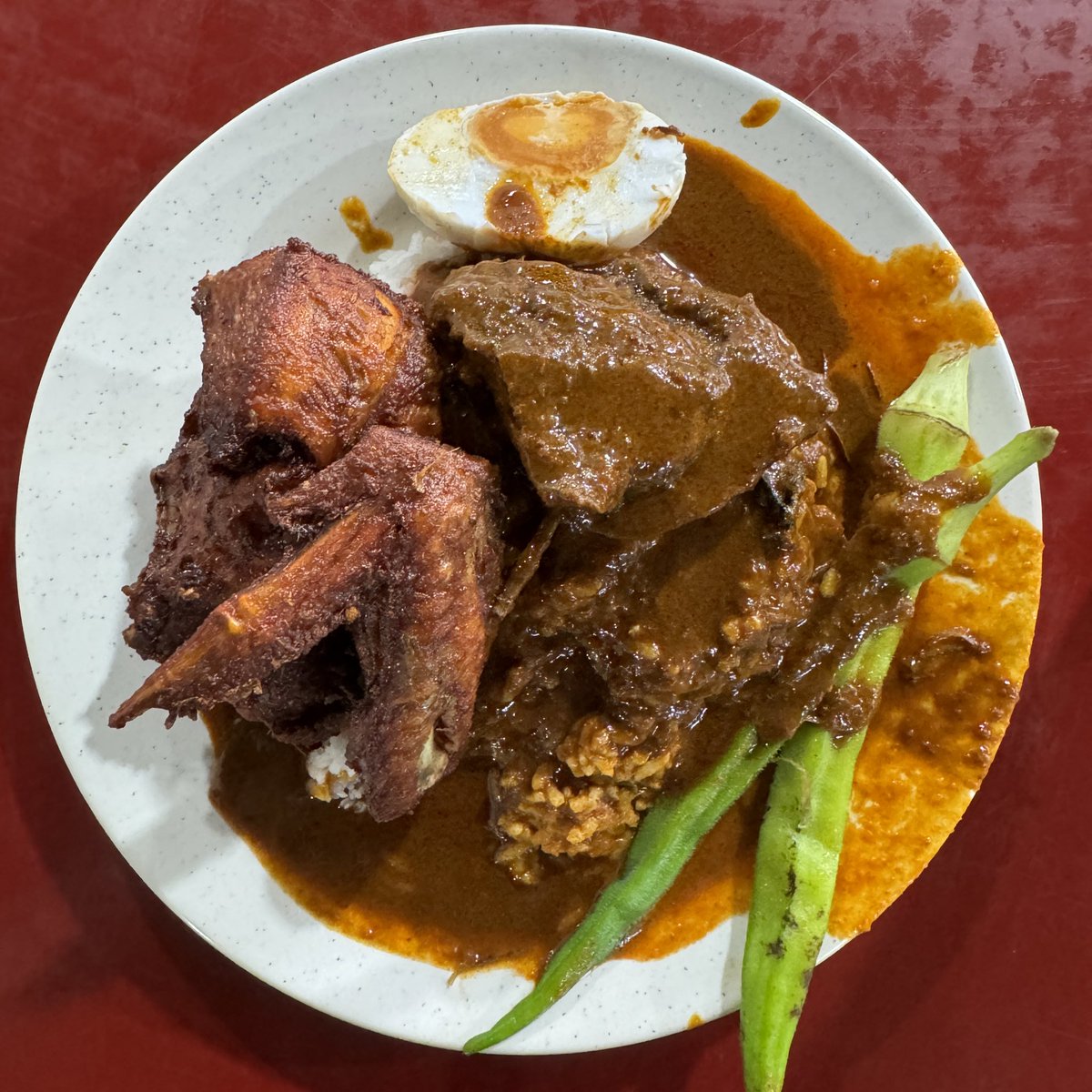 #permakanan ‘orang Penang dah tak makan sini, 10 tahun lepas masa table sikit tu sedap la’.