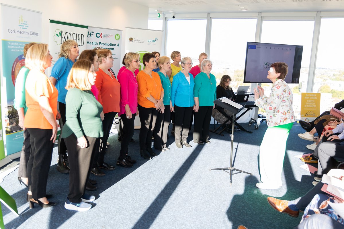 The Psyched Annual Recognition and Celebration evening, which celebrated the hard work done by workplaces to promote mental health in the workplace was kicked off by a great talk on breathwork by Leo Ryan, and a brilliant performance by the St. Finbarr's Staff Choir FinFonics!