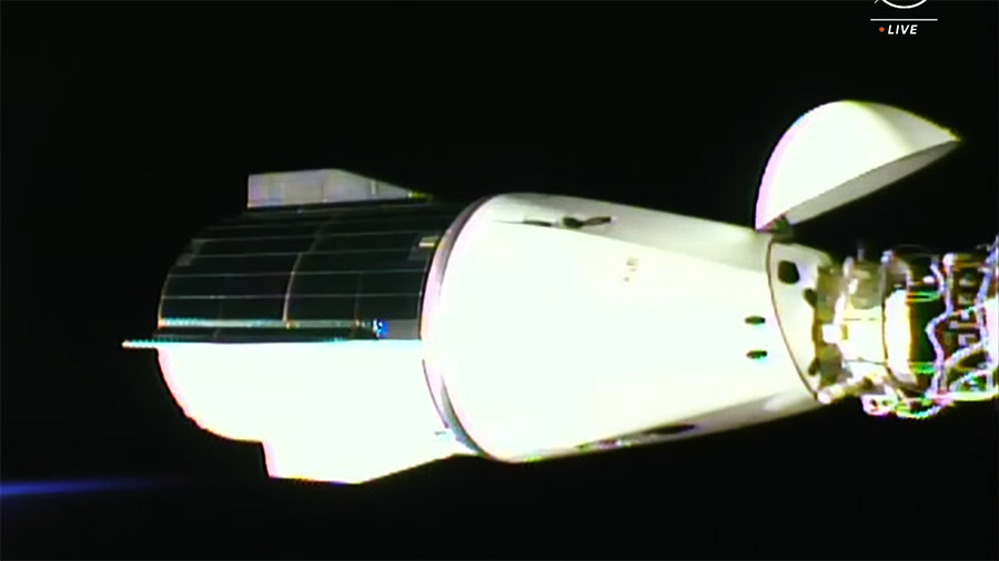 The @SpaceX #Dragon crew spacecraft and its four crewmates are moving to a new port after undocking at 8:57am ET today with redocking planned at 9:38 am More... go.nasa.gov/44wkq9S