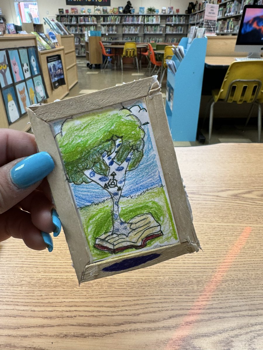 I’ve been telling the students about the mini art gallery my husband & I are working on for the school library. Yesterday a 4th grader brought this in to add to it, he knows I bought mini frames but he said he made a popsicle frame so I wouldn’t have to “waste one”. 🥹 So sweet