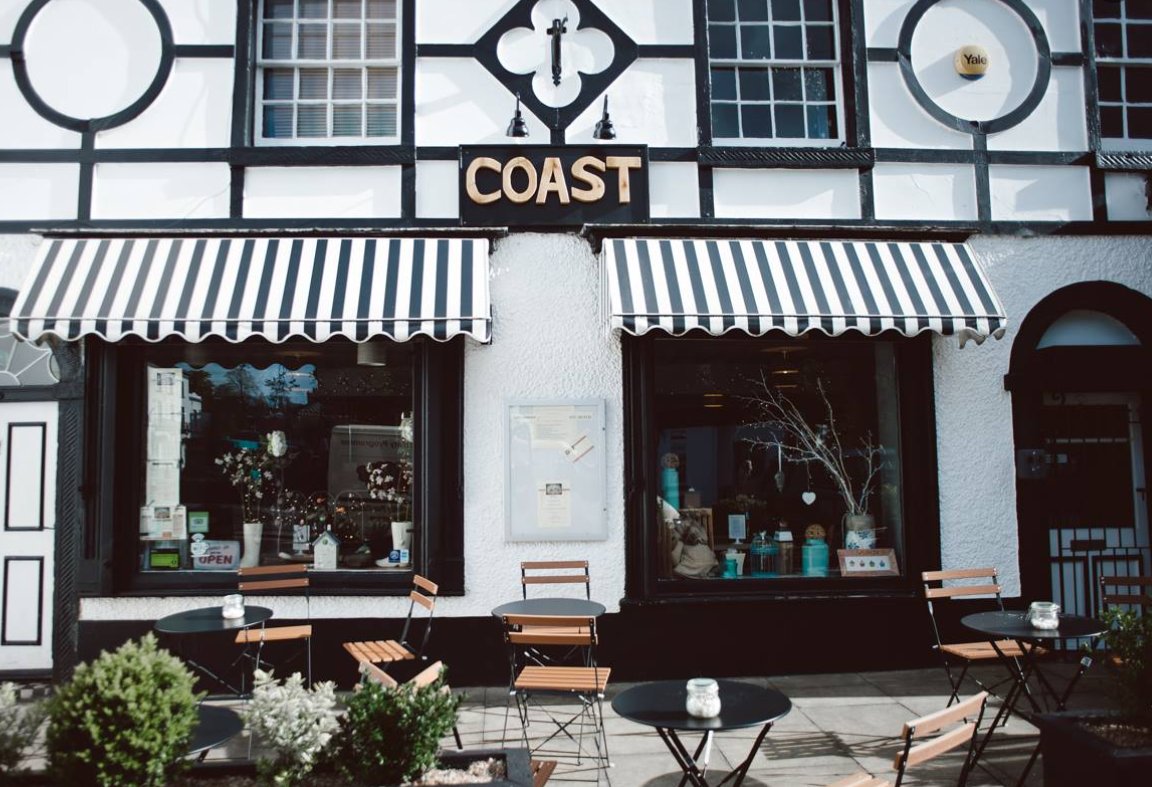 Shoutout to the brilliant @coastcoffee57 based in Woolton, Liverpool. We recently installed their card terminal and EPOS and what a fabulous client to work with!😊
Definitely worth a visit & if you're looking for venue for an upcoming event, they're available for private hire👏