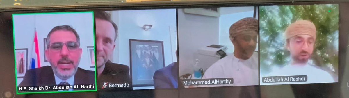 انعقد بمقر  السفارة لقاء افتراضيا برئاسة سعادة الشيخ د. عبدالله الحارثي رئيس البعثة وبمشاركة الشيخ محمد الحارثي الرئيس التنفيذي لشركة  <a href="/nitajoman/">Nitaj</a> وبعض كبار مسؤوليها والرئيس التنفيذي للشركة النيذرلاندية <a href="/KG_Greenhouses/">KG Greenhouses B.V.</a>وتم مناقشة فرص الاستثمار وتبادل الخبرات.