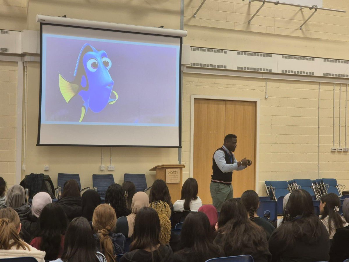 Thank you to Cassim from Kooth who took an assembly about mental health for our Sixth Formers at College Gardens Campus earlier this week.

#Ambition #Inspiration #Community