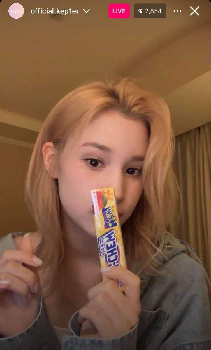 Hiyyihs Japanese snack recommendations from her  instagram live