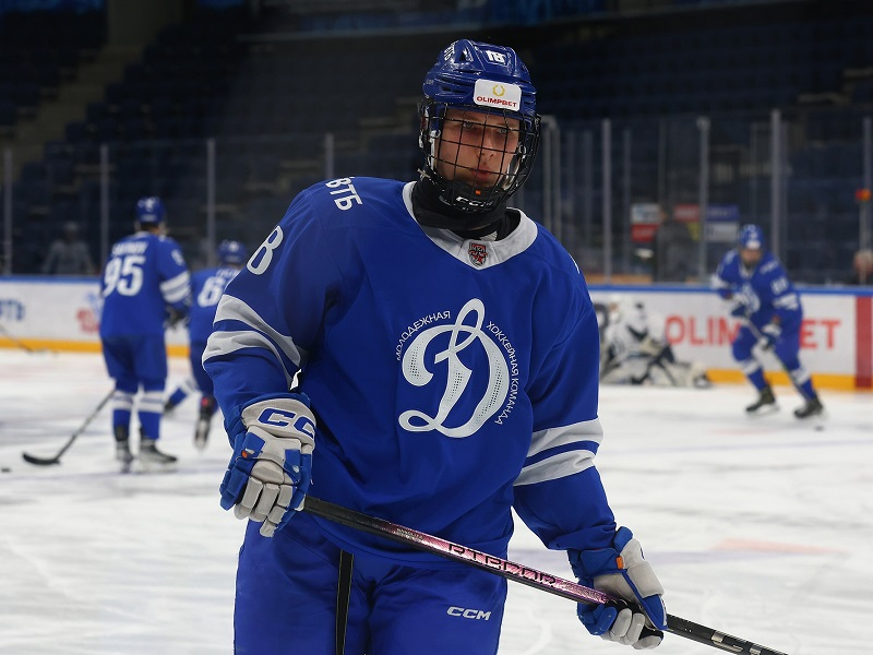 #2025NHLDraft Ivan Ryabkin says he has already began talking to NHL teams.
📸 HC Dynamo Moscow