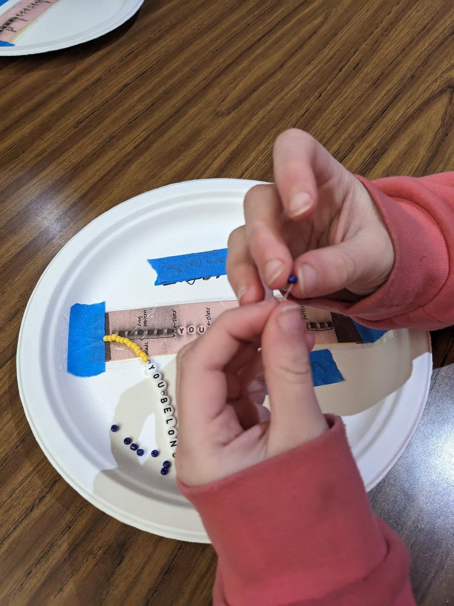 This week the bracelet club at Skyline ES gifted each student & staff member w/a beaded #YouBelong bracelet. Our Ferndale students continue to show us the way. ❤️ #community. @FerndaleSD_WA