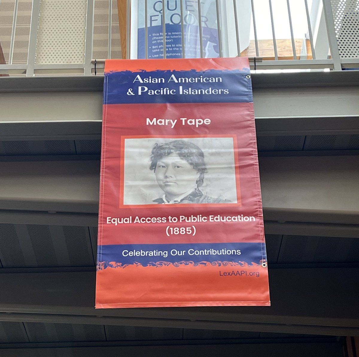 Kicking off #aapiheritagemonth with a tribute to Mary Tape, who appears in my upcoming picture book MAMIE TAPE FIGHTS TO GO TO SCHOOL written by @tracihuahn @randomhousekids ! I spotted Mary on a banner in @carymemlibrary featuring impactful AAPI figures. 🧵