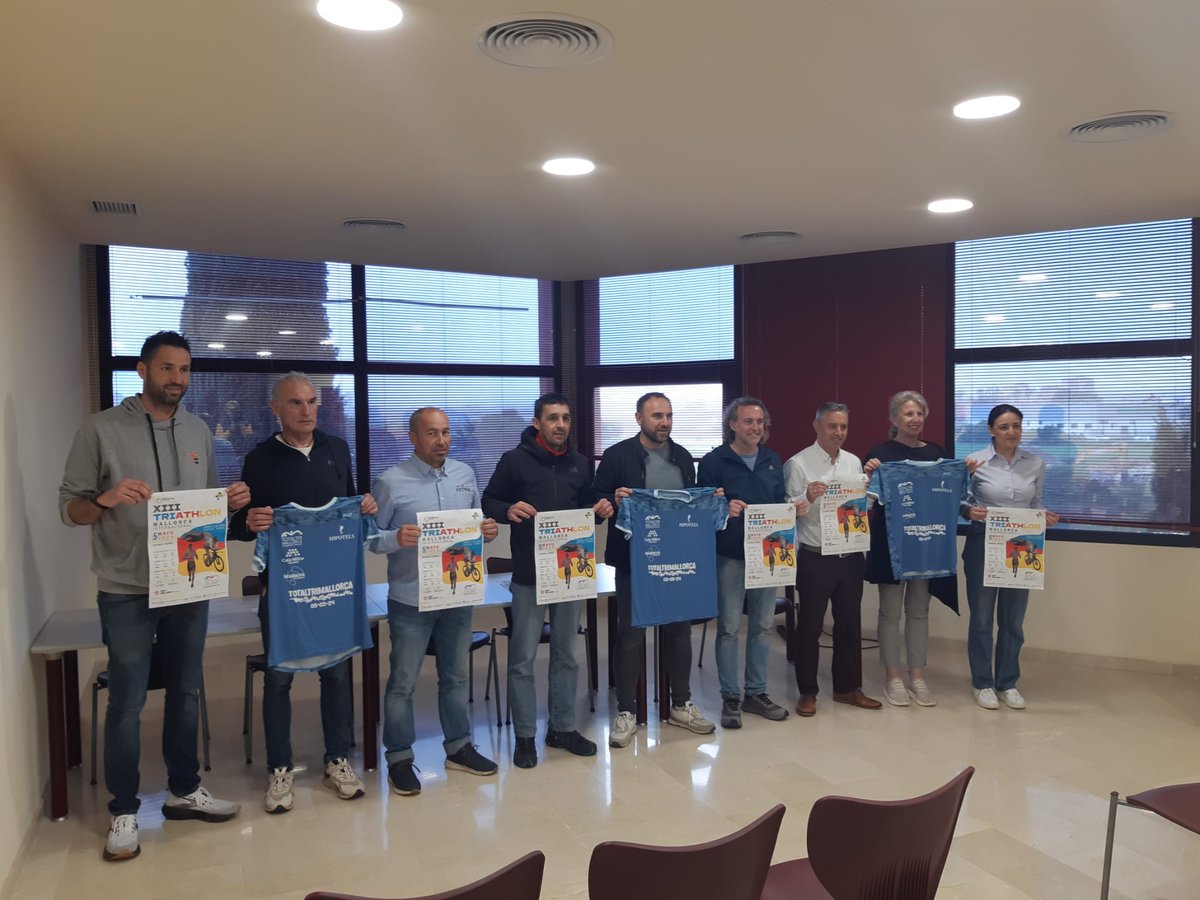 El martes se presentó a SA MÀNIGA la XIII edición del TOTALTRIMALLORCA INTERNACIONAL, con todas las autoridades!

💥 5 de MAYO 2024 💥
TOTALTRIMALLORCA 
📍 Cala Millor

#TotaltriMallorca 🏊‍♀️🚴‍♀️🏃‍♀️
#CalaMillor☀️
#Hipotels🏨
#Mallorca🌴
#turismoIslasBaleares
#visitcalamillor