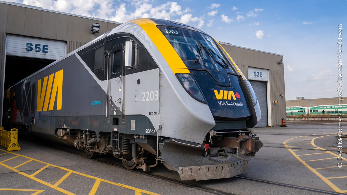 🔢 #VIA41 / 🚂 #VIA2203 / 🛤 VIA TMC / 📆 2023-10-24 / #VIARail