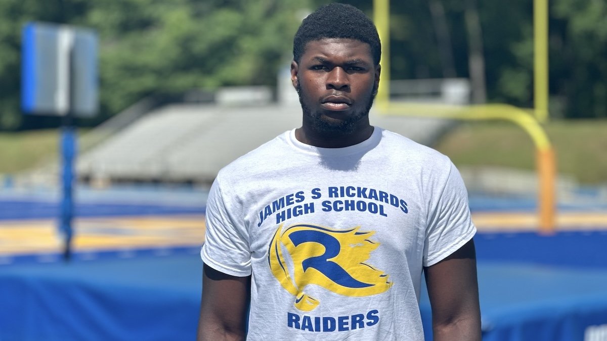 Does Notre Dame have a chance to flip four-star Florida DL commit Jalen Wiggins? What does he have to say about potentially taking an OV to Notre Dame? Here's the latest: on3.com/teams/notre-da… (S/O to @On3Keith for the interview)