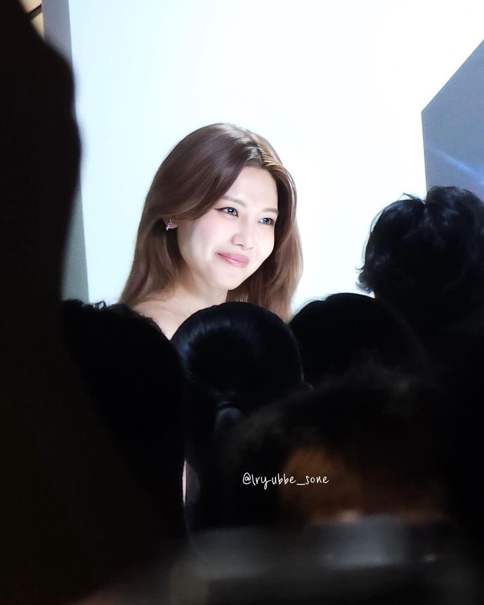 240502 sooyoung will be written in history book🖤