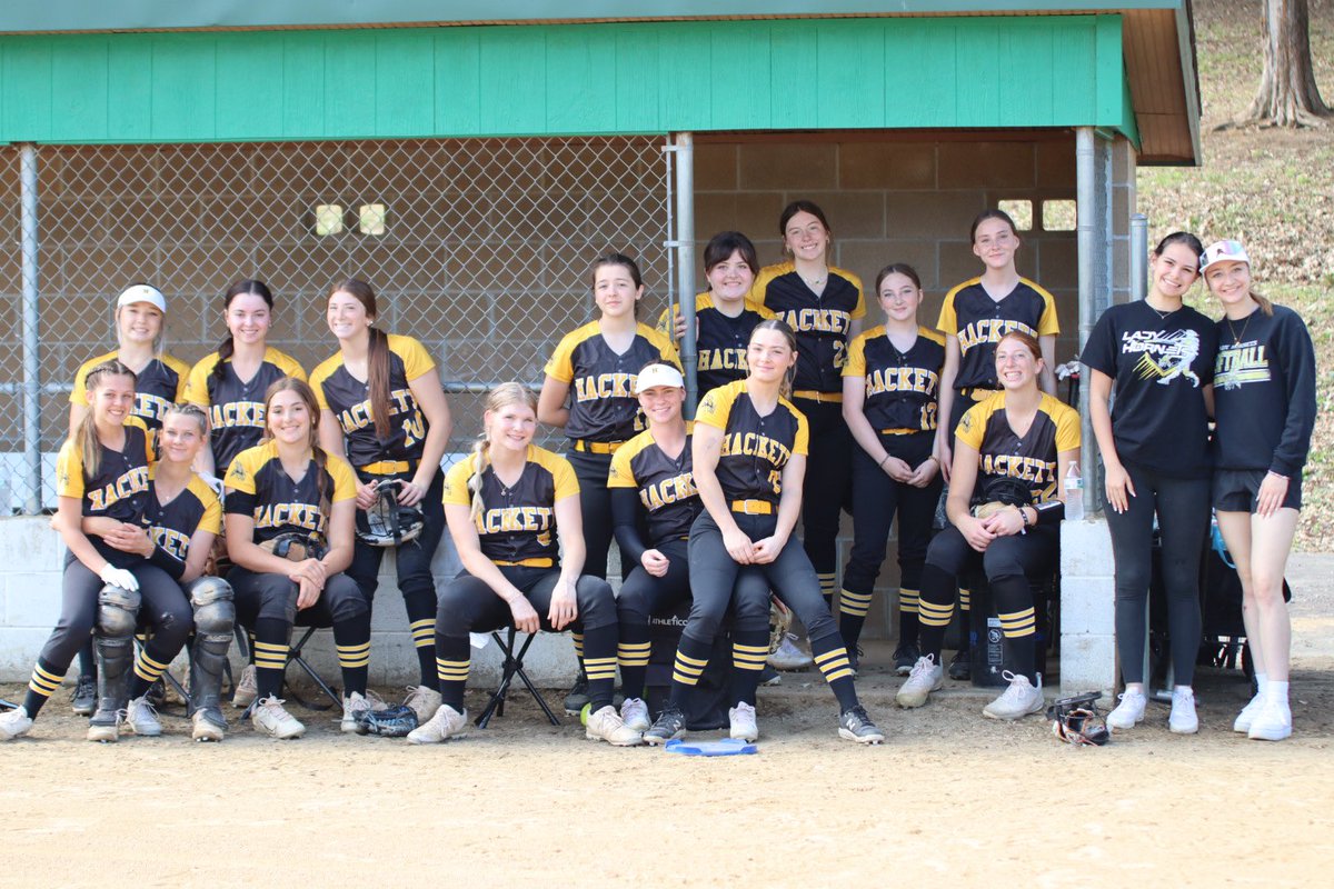 Our chase for a Regional Championship starts today!!🥎⭐️🥎 #hornetpride <a href="/taylor24077949/">taylor</a> <a href="/makenzie_f2/">Makenzie Freeman</a> <a href="/evathornburg0/">Eva Thornburg</a> <a href="/lilly_oxford/">Lilly Oxford</a> <a href="/Michaelyn_1/">Michaelyn Freeman</a> <a href="/Morgancoryell0/">Morgan Coryell</a> <a href="/Kali_Reather/">Kali Reather</a> <a href="/LaniCoryel54763/">Lani Coryell</a> <a href="/ava_bart13/">Ava Bartmier</a> <a href="/LaitlynH/">Laitlyn Holbert</a>