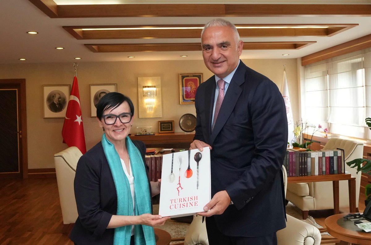 Avusturya’nın Ankara Büyükelçisi Sayın Gabriele Juen’e ziyaretleri için teşekkür ediyorum.