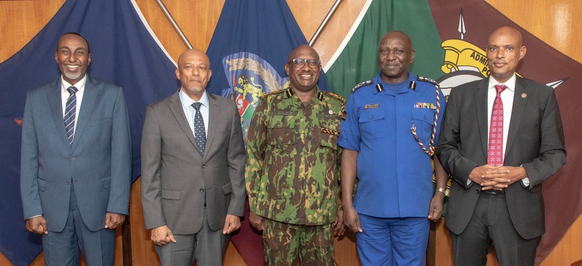 EACC CEO Twalib Mbarak, earlier today, held a consultative meeting with the Inspector General of Police Japhet N. Koome at the IG’s offices in Jogoo House. The two leaders deliberated on collaborative strategies in the fight against corruption. They were accompanied by the…