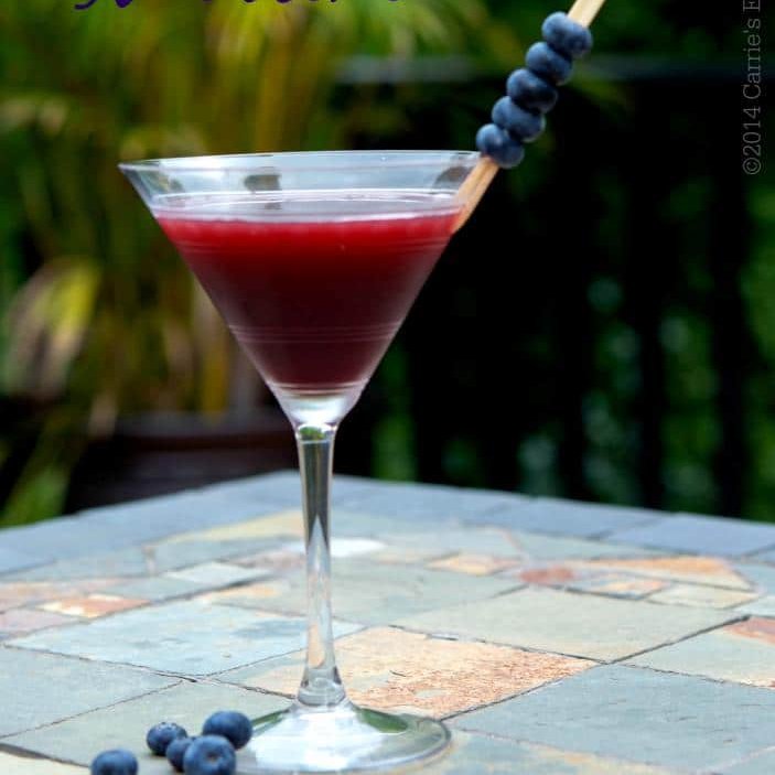 Unwind at your next cocktail party with this Coconut Berry Martini made with coconut rum, raspberry liquor and blueberry juice. RECIPE--> carriesexperimentalkitchen.com/coconut-berry-…